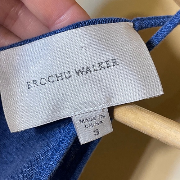 Silk Brochu Walker Blue  Top - Picture 3 of 8